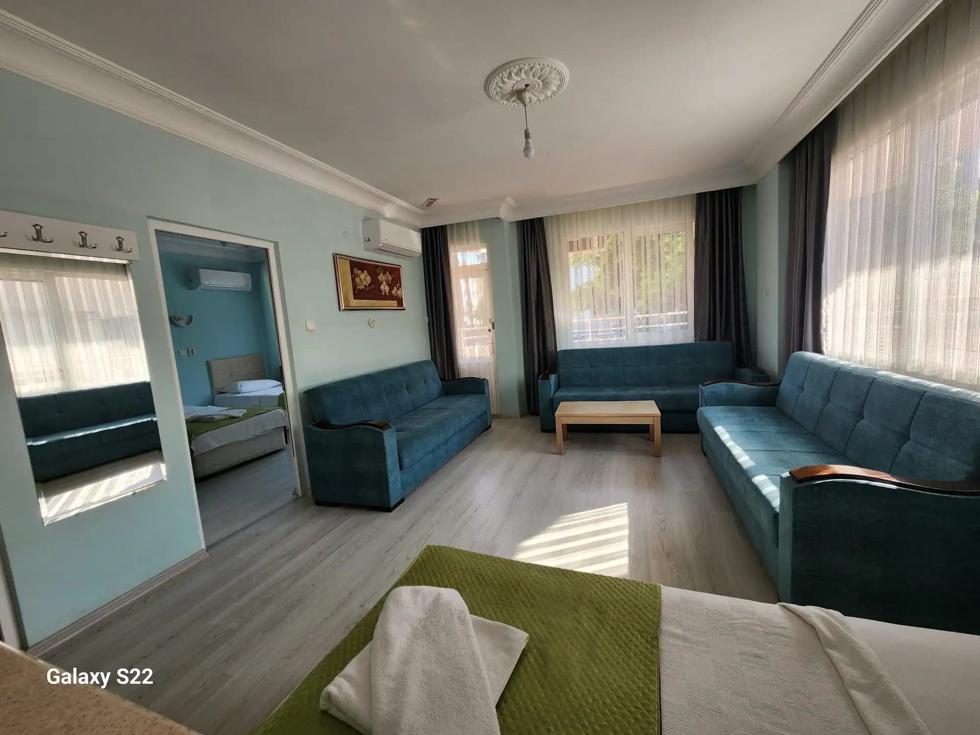 1+1 Suit Aile Dairesi